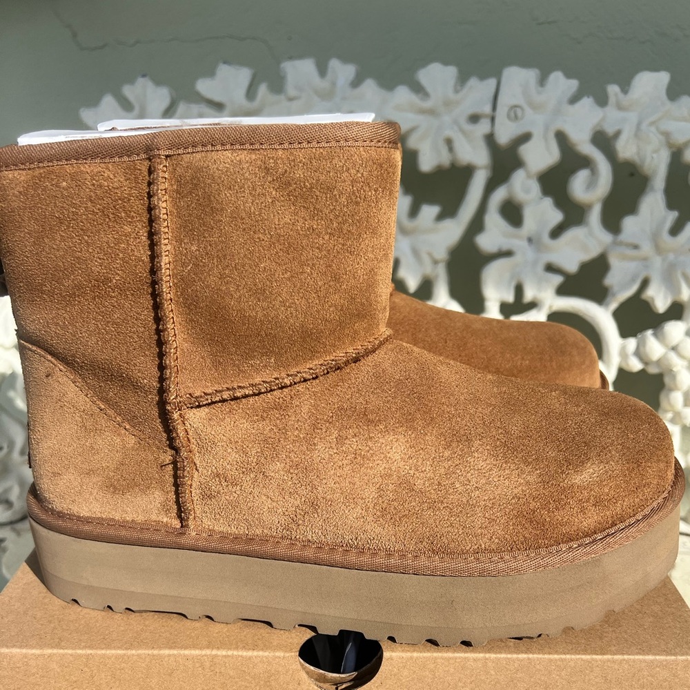UGG Classic Ultra Mini Platform Booties